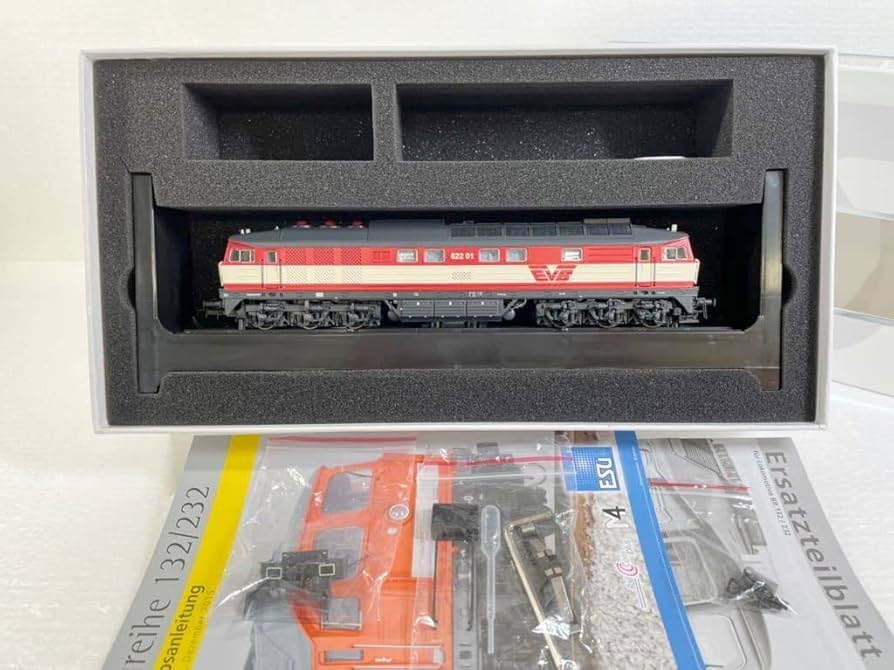 Amazon.co.jp: ESU 31166 EVB 622 01 ディーゼル機関車 DC/AC